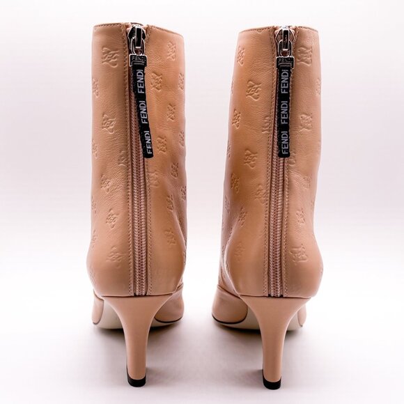 Brand New Fendi FFreedom 65 Logo Printed Leather Boots in Neutral Pink, Size 38 - Picture 8 of 11
